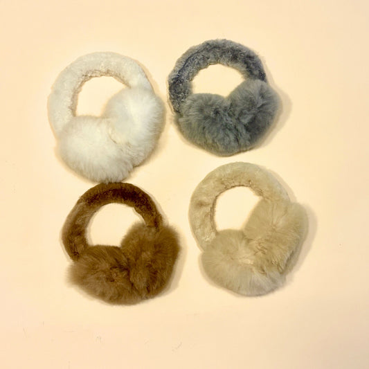 Handcrafted alpaca wool ear muffs by Campo Alpaca – soft, fluffy, and warm cold-weather accessory
