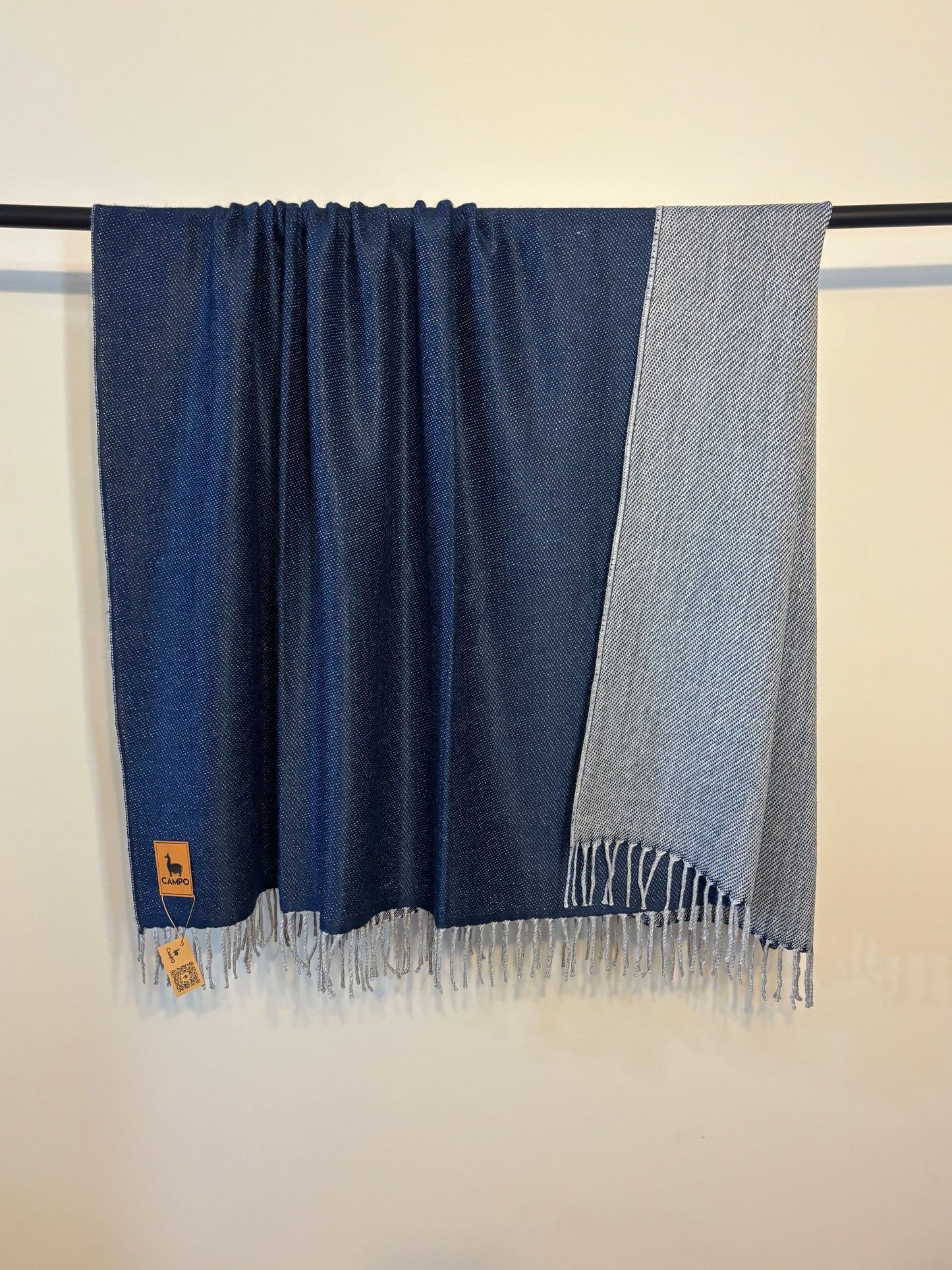Minimalist Alpaca Woven Throw Blanket - Carlos