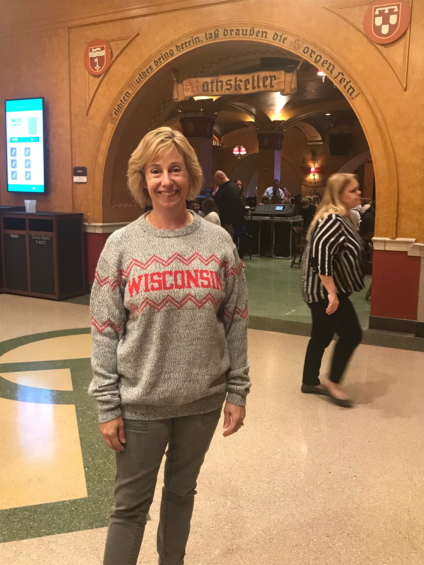 Wisconsin Alpaca Crew Neck Sweater - Salt & Pepper