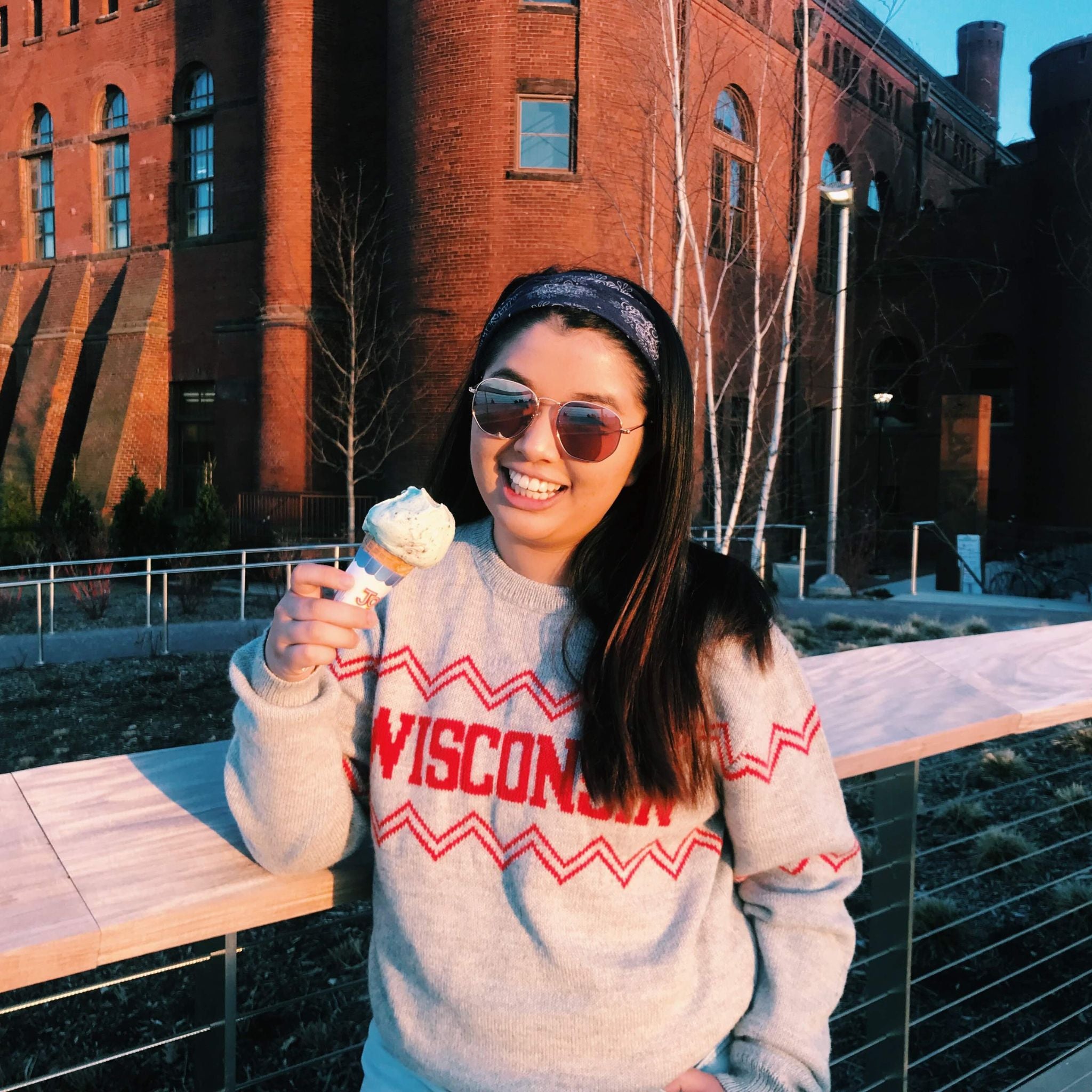 Wisconsin Crew Neck Alpaca Sweater – Campo Alpaca